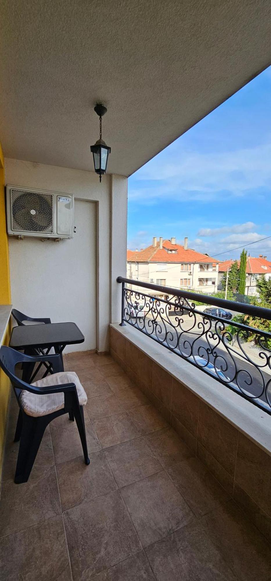 Vp Emilia Romana Ravda Habitación foto